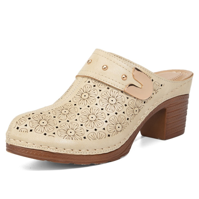 Naiste kinnised massiivsed sandaalid