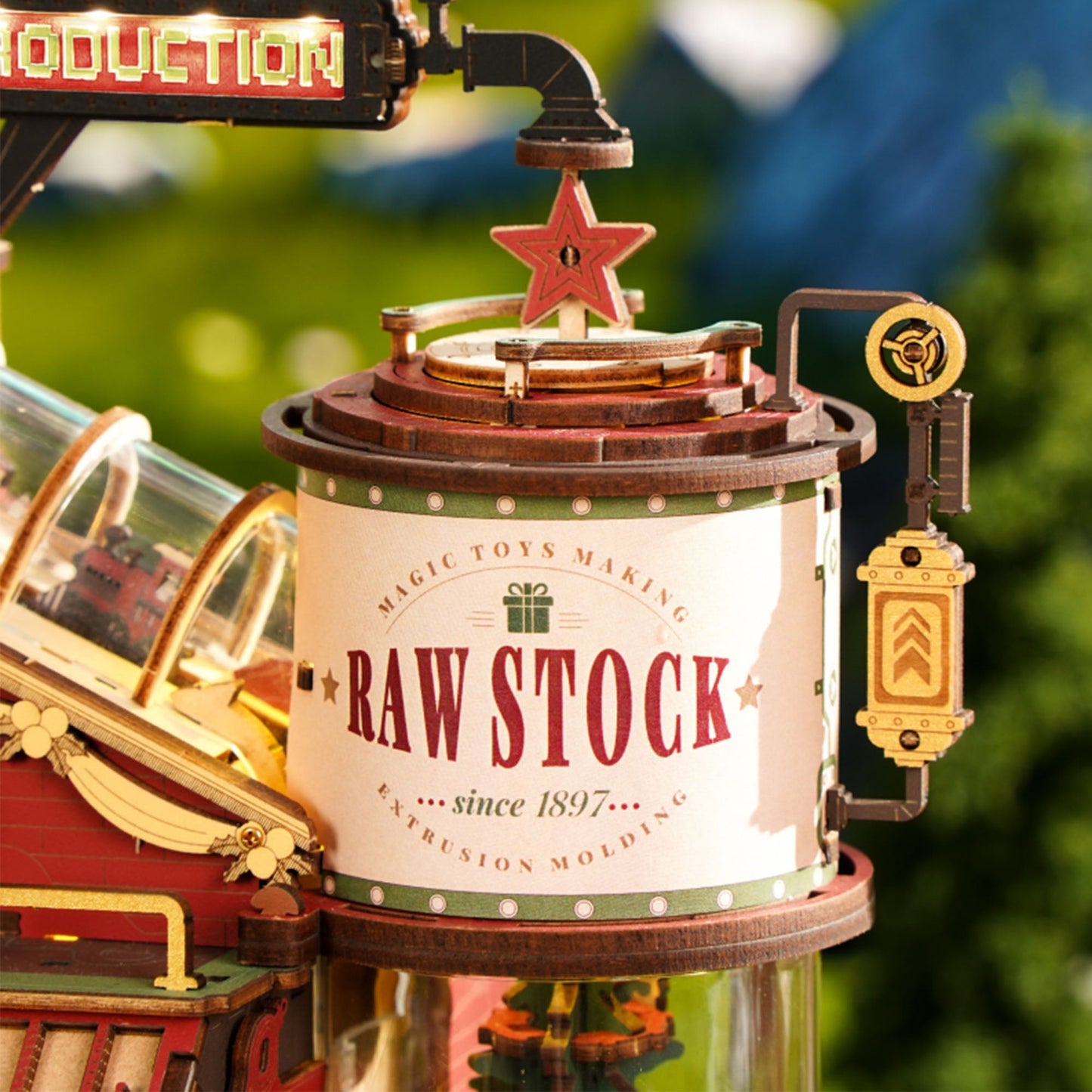 Jõulupuidust muusikaline unistuste kingituste tehas