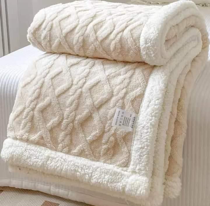 Topelt paks koonus tekk 200 x 230 cm